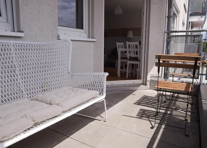 Full House - Kornhauspremium - Balkon, Wifi Dessau-Rosslau