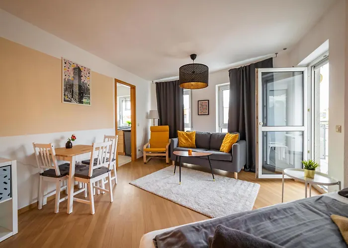 Apartmán Full House - Kornhauspremium - Balkon, Wifi *